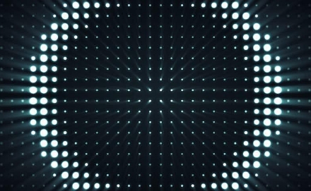 重构显示技术的色彩与寿命边界